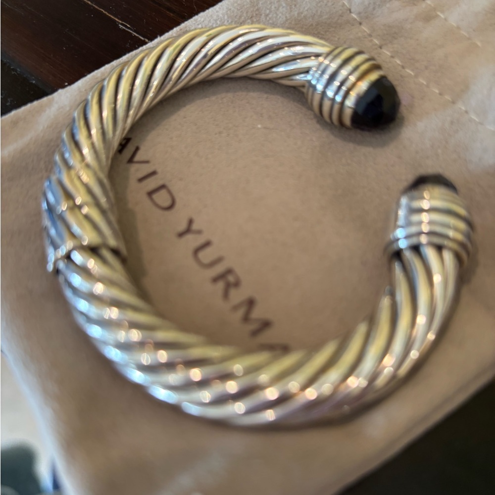 DAVID YURMAN 10 MM HINGE CABLE BRACELET W/ AMETHYST. - Picture 6 of 6